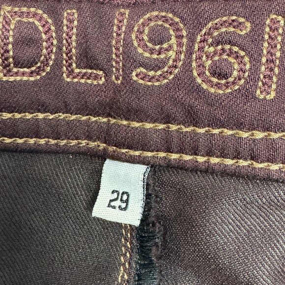 * HOST PICK * EUC - DL1961 Emma Jeans in Burgundy - Size 29 - Picture 4 of 9